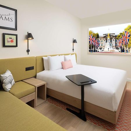 Отель Hampton By Hilton London Old Street Экстерьер фото