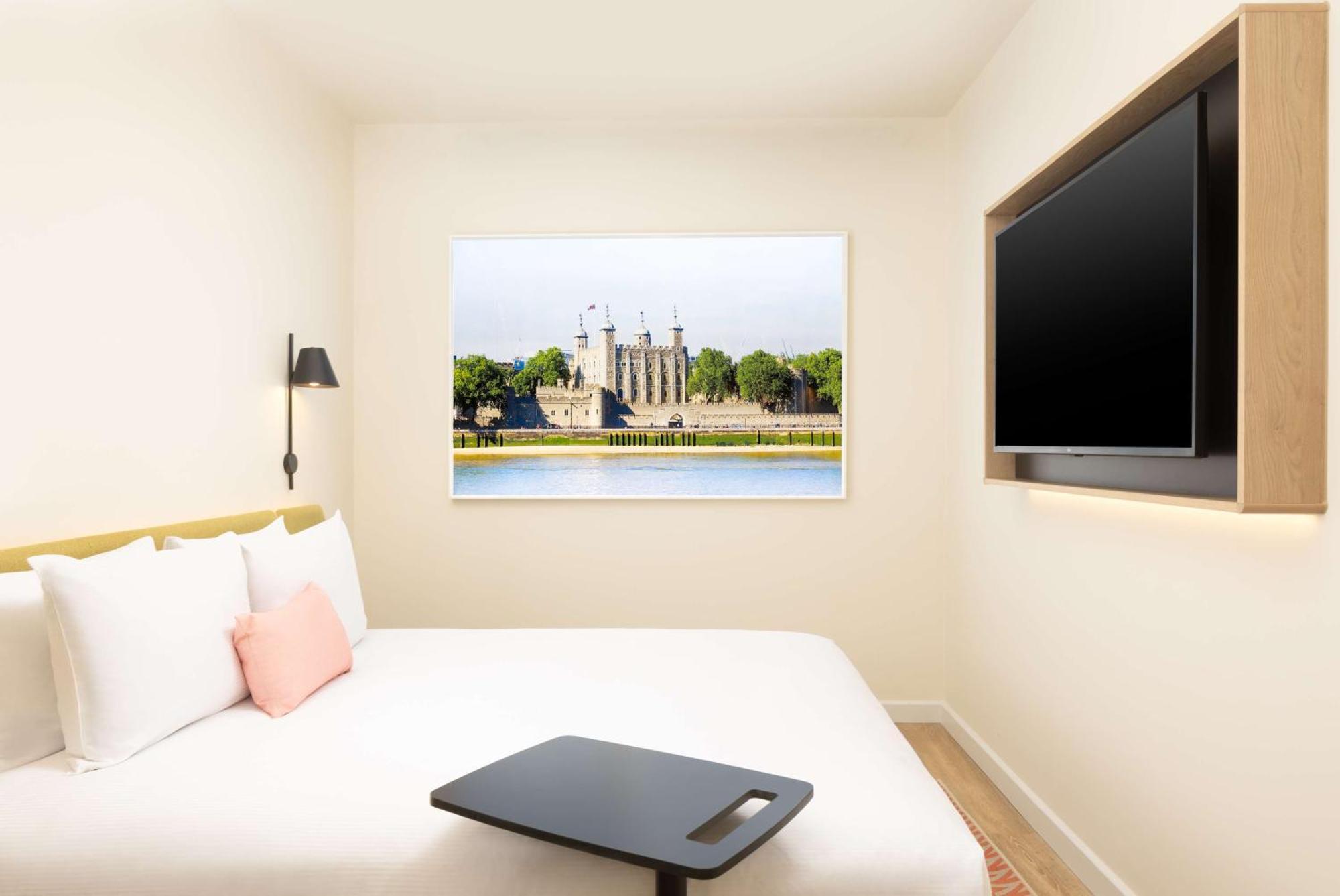 Отель Hampton By Hilton London Old Street Экстерьер фото