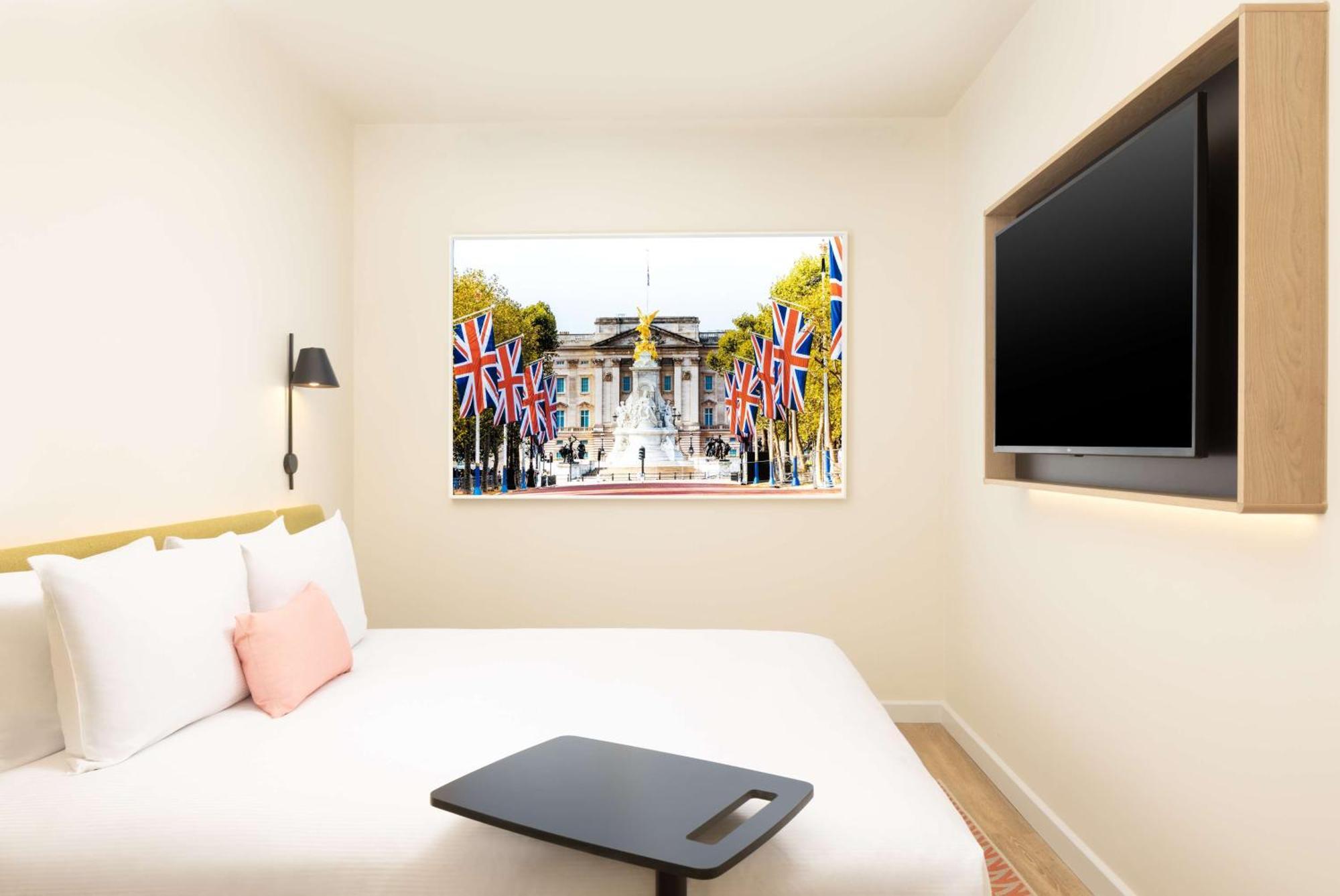 Отель Hampton By Hilton London Old Street Экстерьер фото
