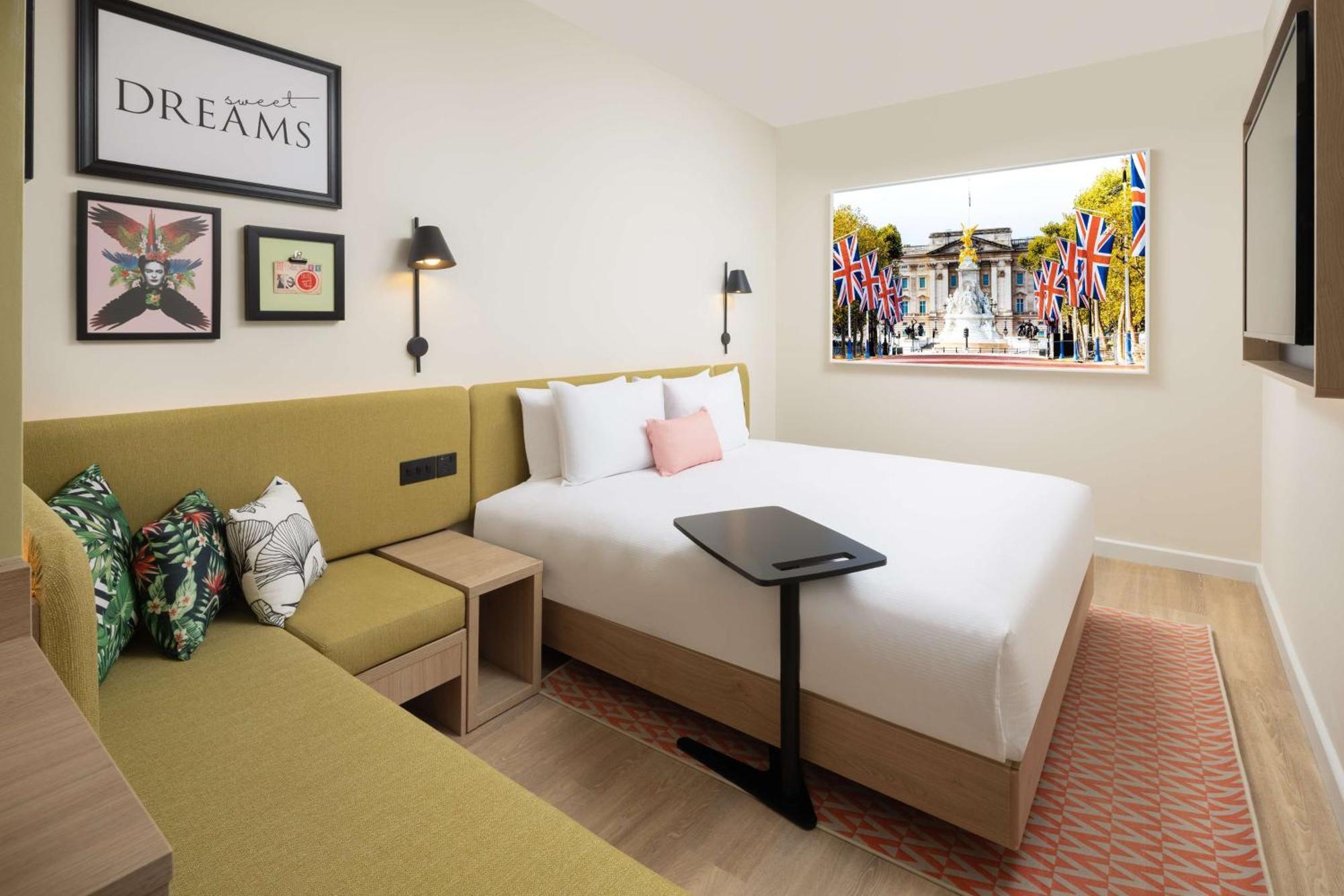 Отель Hampton By Hilton London Old Street Экстерьер фото