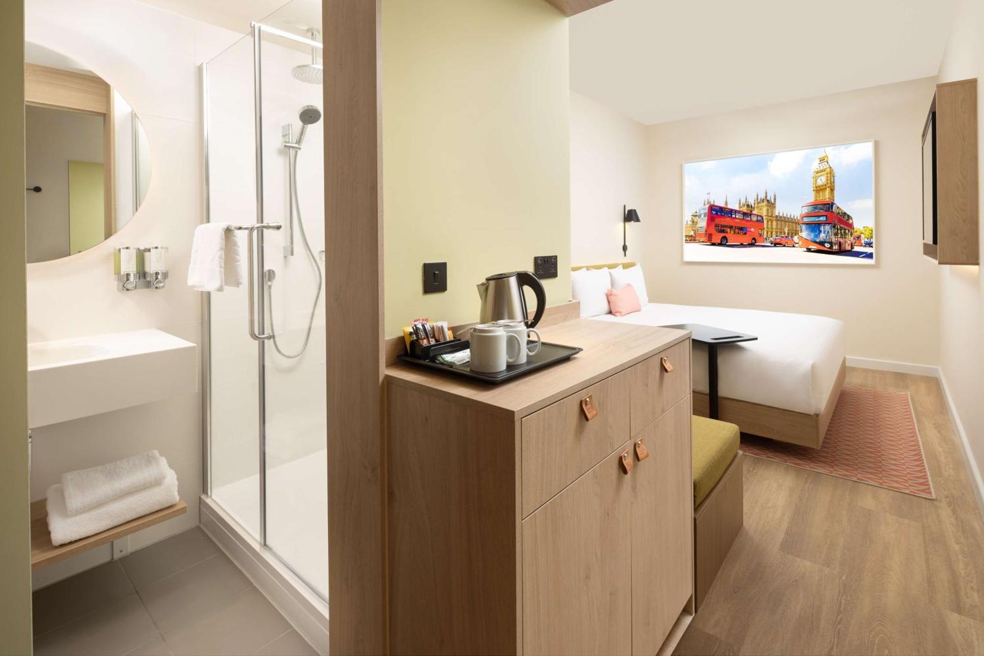 Отель Hampton By Hilton London Old Street Экстерьер фото