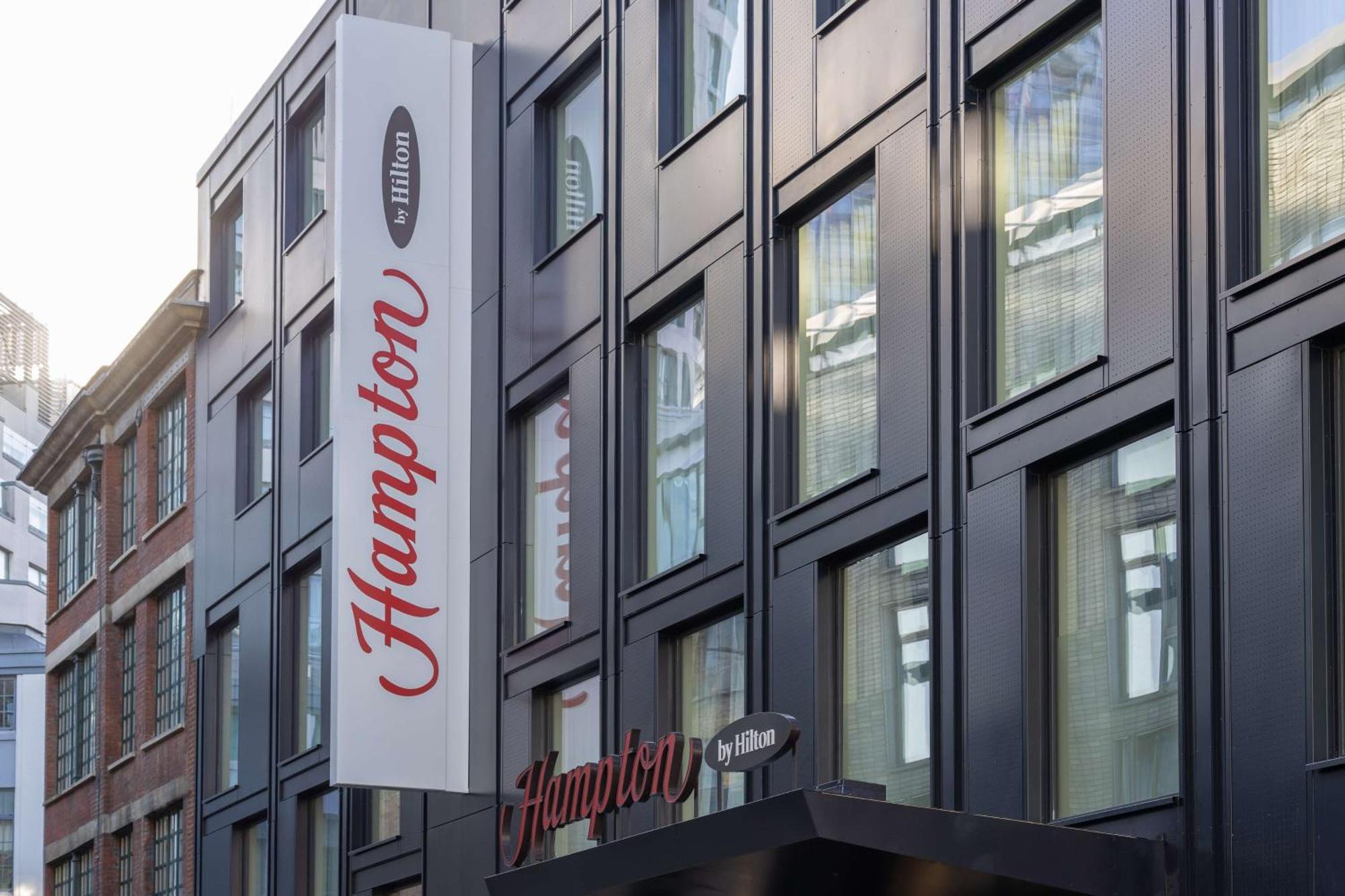 Отель Hampton By Hilton London Old Street Экстерьер фото